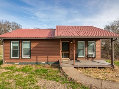 2070 Garner Rd, Mount Pleasant, TN, 38474