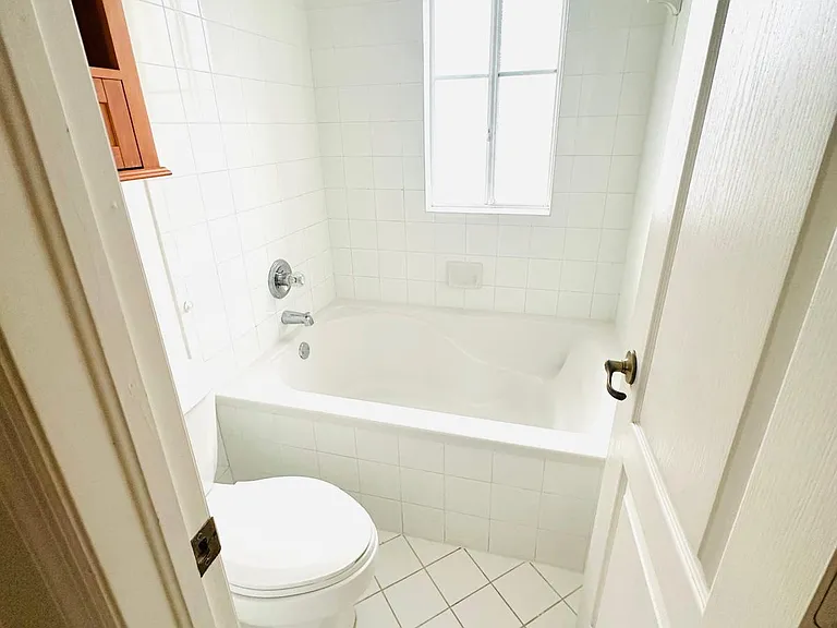 8846 W Flagler St #5 — Photo 22