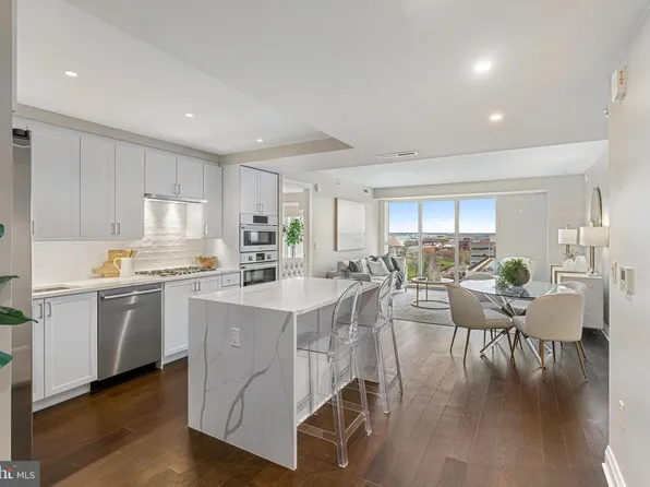 925 N Fairfax St Unit 805, Alexandria, VA 22314