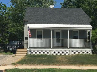 5 Perry Ave, Nashua, NH 03060