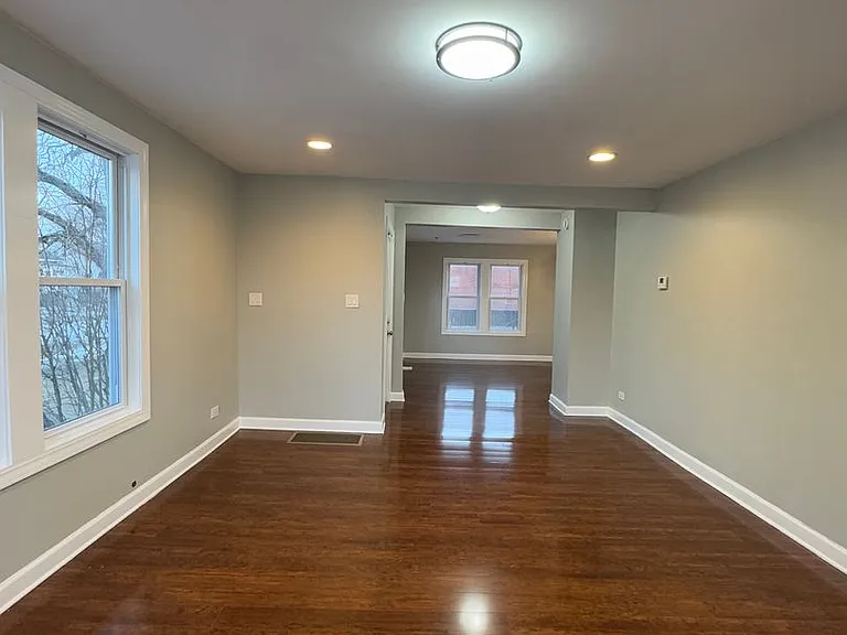18320 Morris Ave — Photo 5