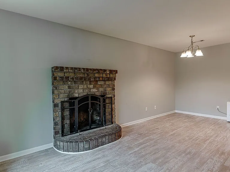 85 Tanbark Ct — Photo 6