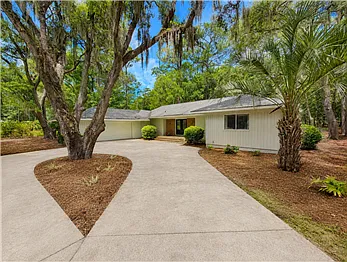3 bed, 2.5 bath, 3033 sqft, $3,450 — Photo 2