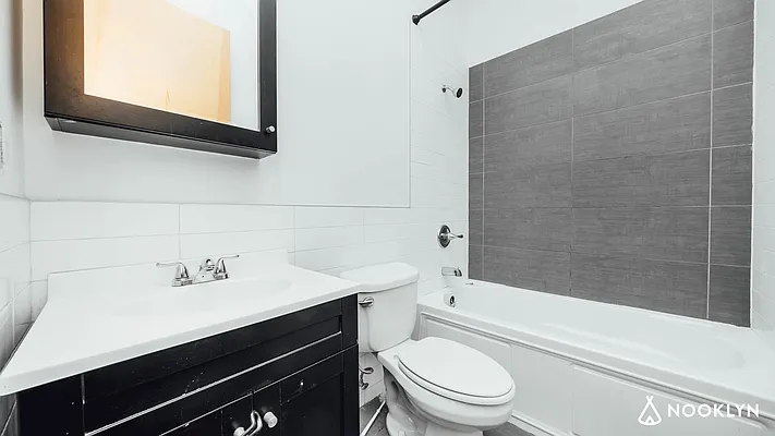 Rented by Nooklyn NYC LLC | media 2