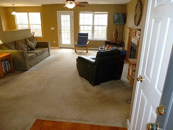 Lots of windows in great room.