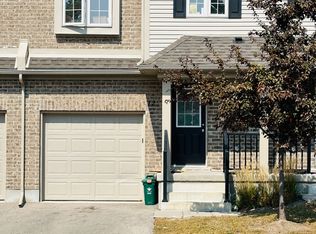 50 Pinnacle Dr #12, Kitchener, ON N2P 0H8