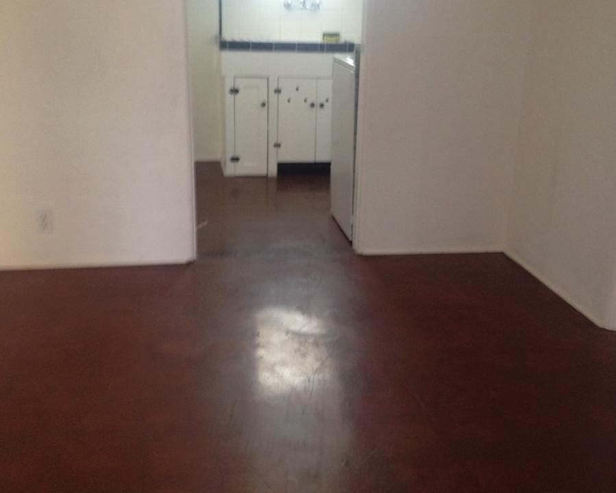 Living Room Leading to Kitchen