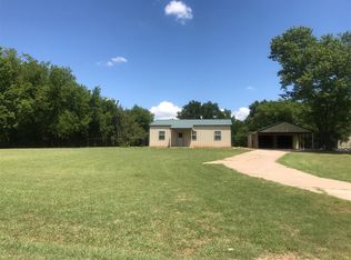 616 Smith Oak Rd, Sherman, TX 75090