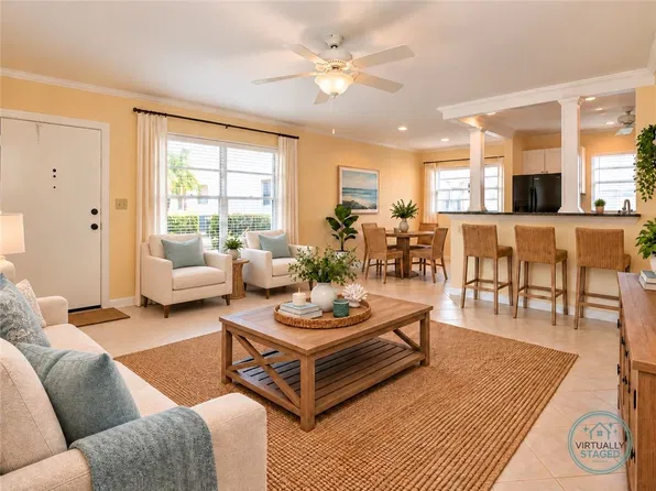 61 Woodland Dr APT 102, Vero Beach, FL 32962