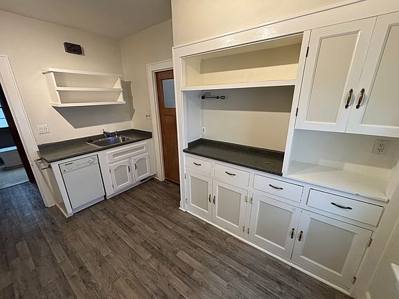 5th image of 6208 W Lloyd St