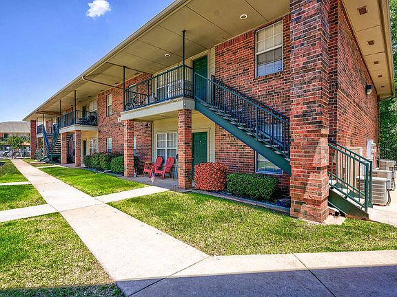 4th image of 12500 S Western Ave #55