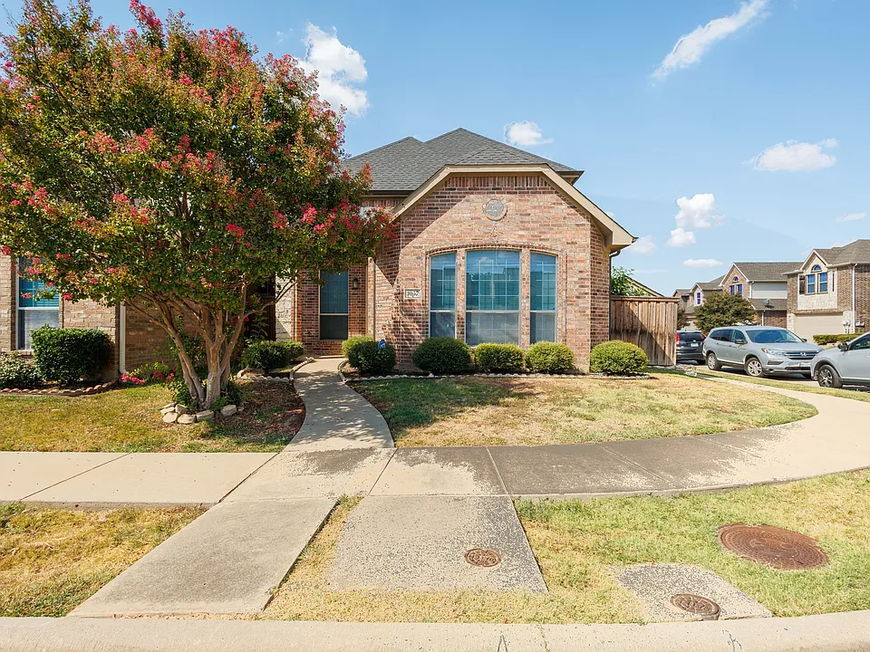 1037 Kyan Ln