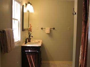 1420 Clarkline Rd, Paducah, KY 42003