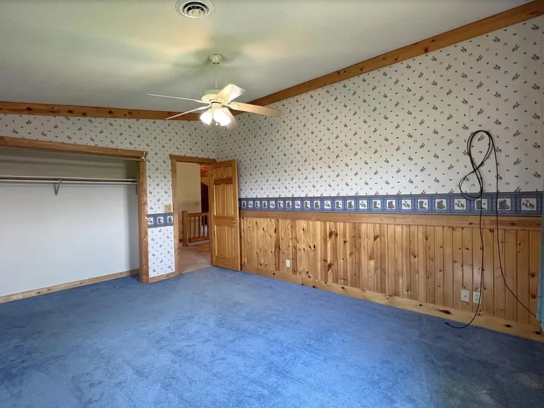 Upstairs bedroom