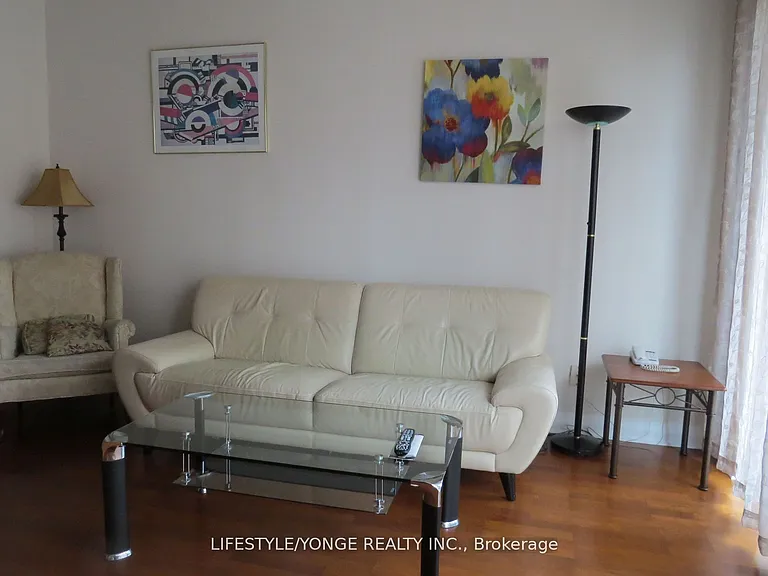 1121 Bay St #1608 — Photo 5