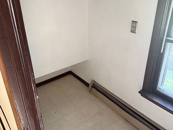 2nd image of 7603 Terrace Ave #2