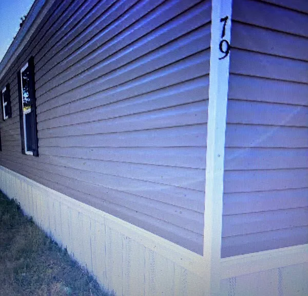 79 Lakeside Ln — Photo 1