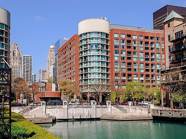 1st image of 480 N McClurg Ct APT 905