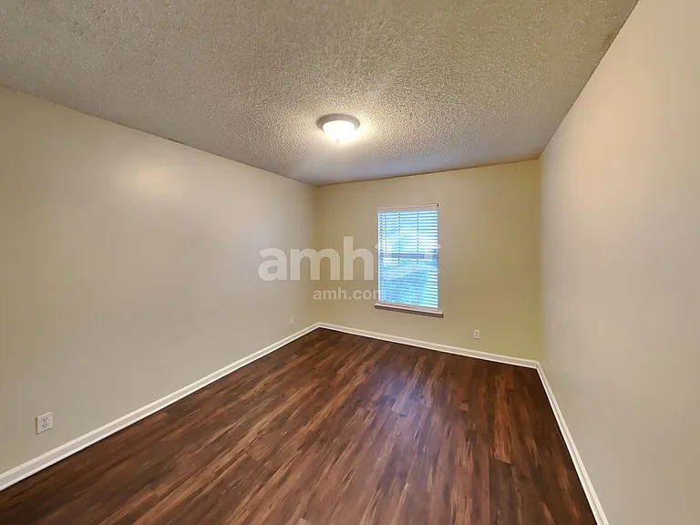 12612 N Ashglen Dr — Photo 17
