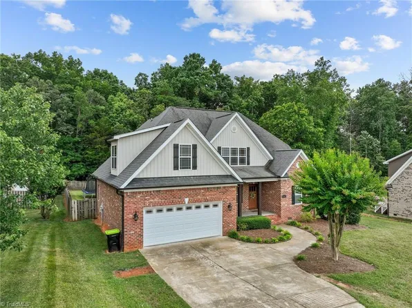 6409 Calvary Way, Thomasville, NC 27360