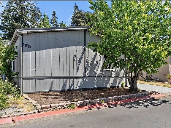 3rd image of 8300 NE Quatama St #159