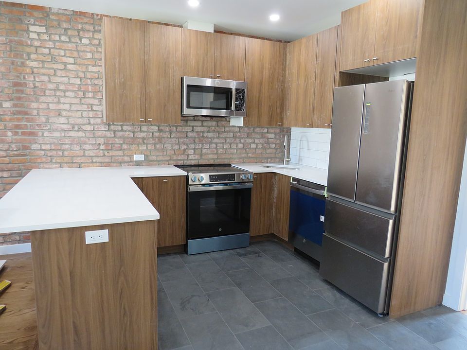 1st image of 704 5th Ave APT 3