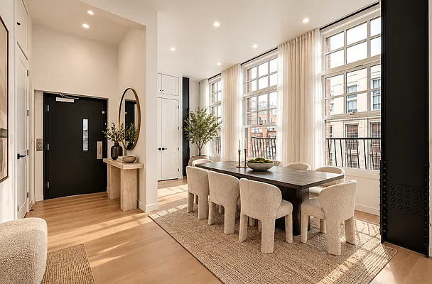 Dining area, photo 1