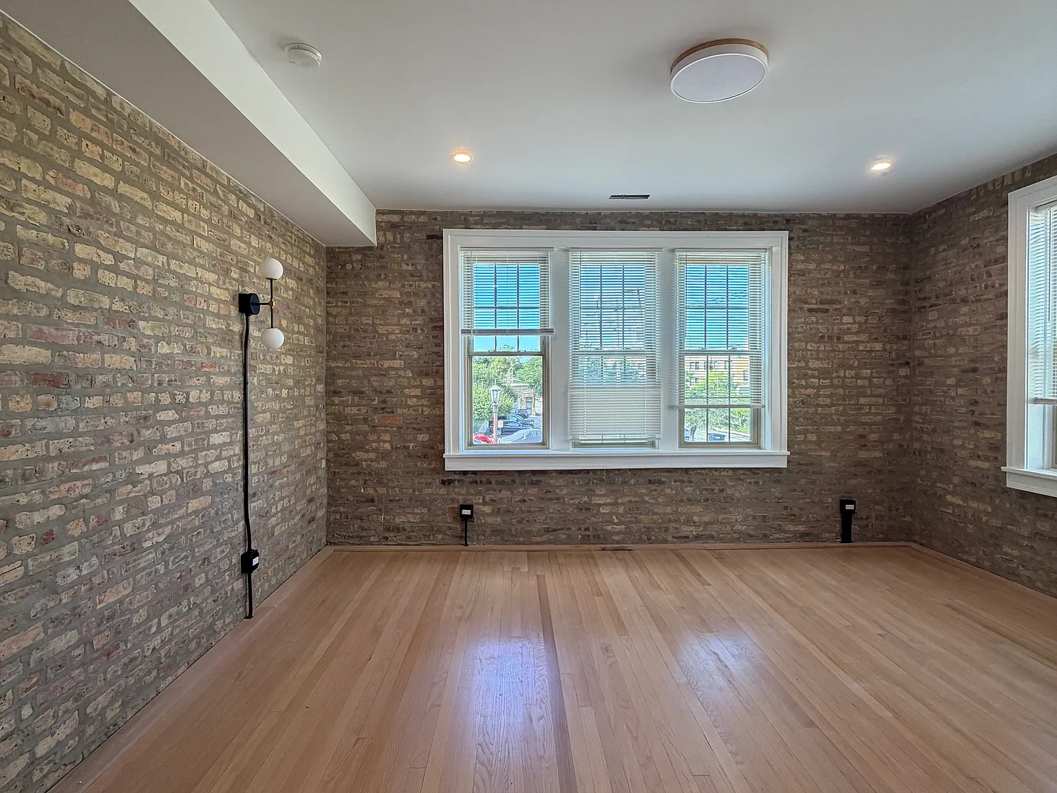 1 bed, 790 sqft, $2,195 — Photo 3