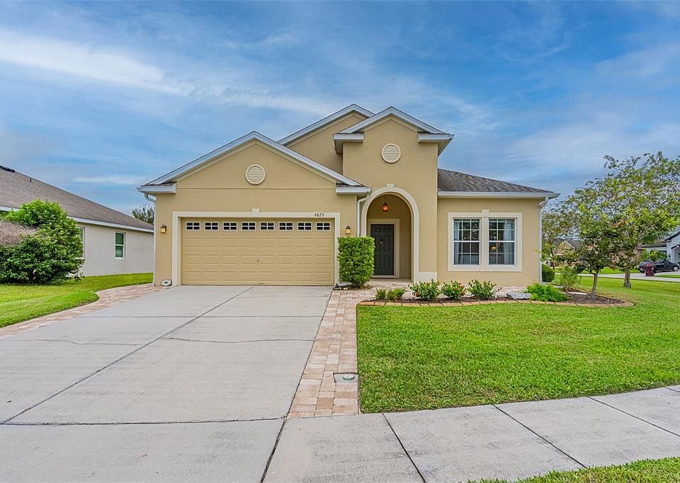 1st image of 38231 Enchantment Ln