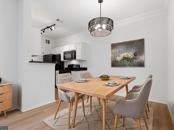 3rd image of 1580 Spring Gate Dr Unit 4303