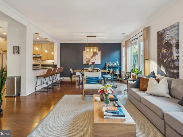 1511 N Rolfe St #A102, Arlington, VA 22209