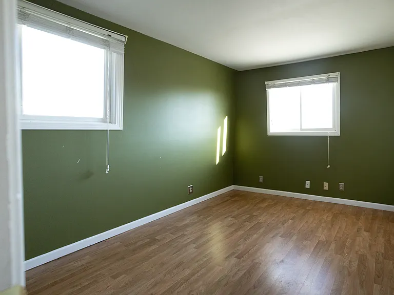 619 W Baraga Ave — Photo 6