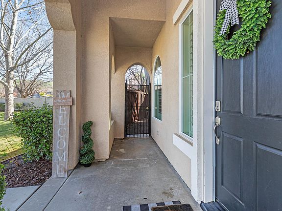 5th image of 20637 Sarazen Pl