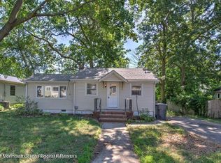 925 Everett St, Toms River, NJ 08753