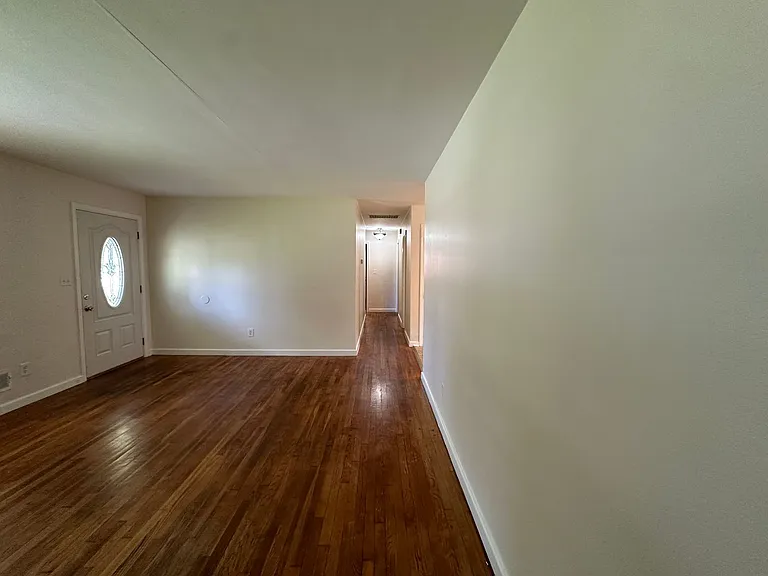 1408 Dermott Ave — Photo 5