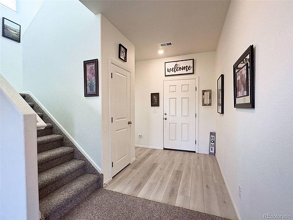 3rd image of 207 Clayton Avenue