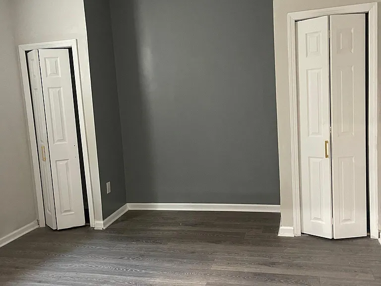 916 Ridge Ave #1 — Photo 2