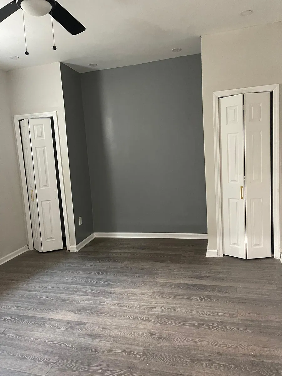 Building Photo - 916 Ridge Ave #1