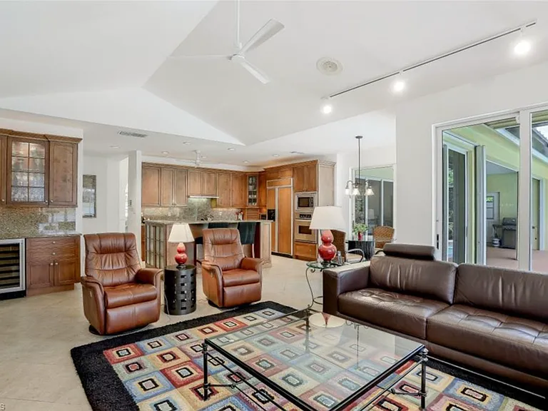 5895 Sonoma Ct — Photo 14