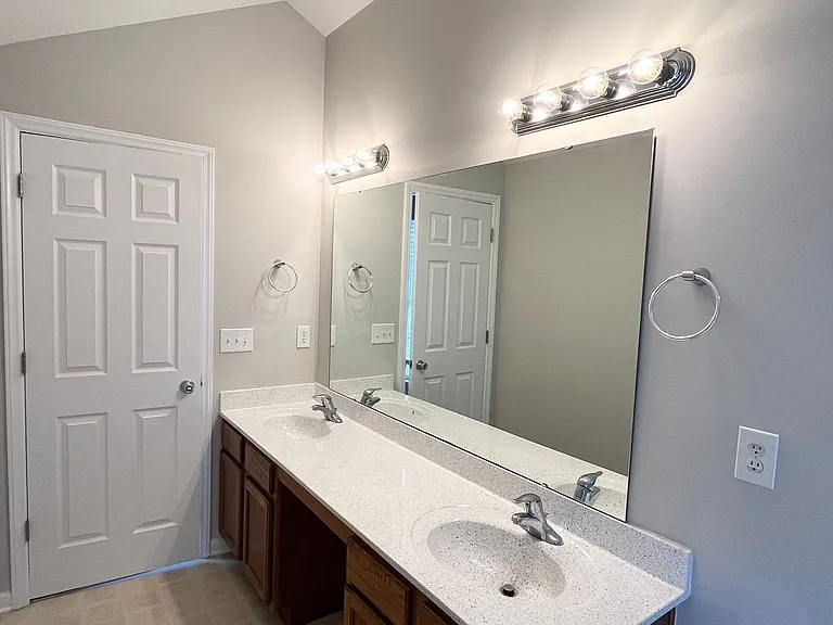 10 Red Sunset Ln — Photo 24