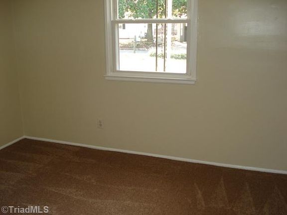 2nd image of 1321 20th St