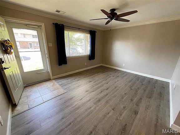 3rd image of 10512 Carroll Wood Way