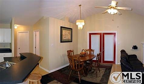 4th image of 3805 McFarlane Dr