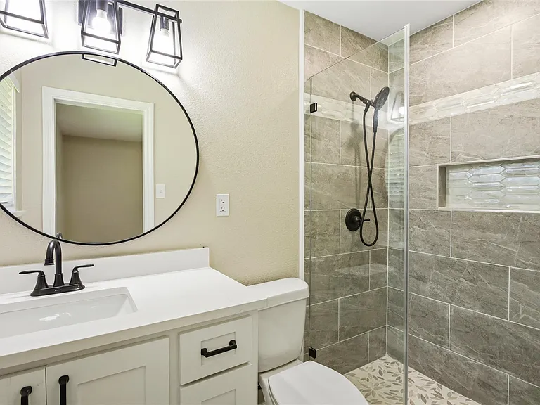 1006 N Grant Dr — Photo 8