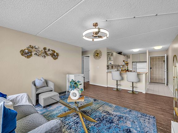 4th image of 111 Kahului Beach Rd APT B214