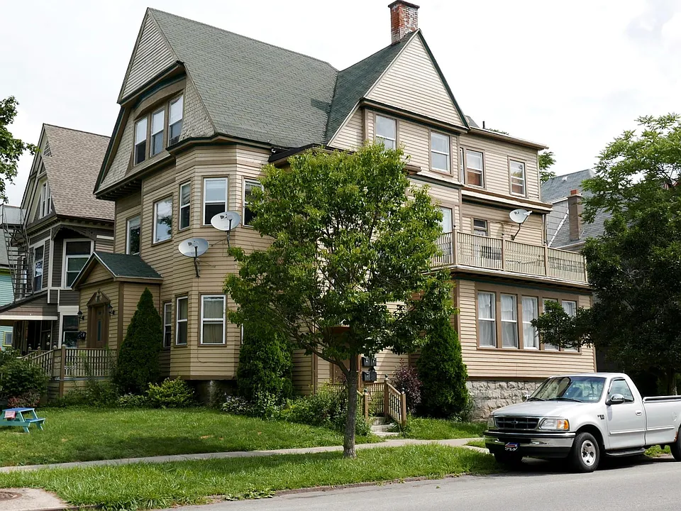 505 Norwood Ave #5
