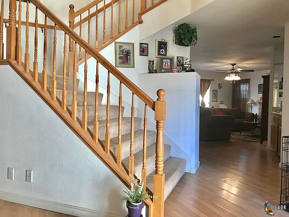 3rd image of 605 Lantana Ln