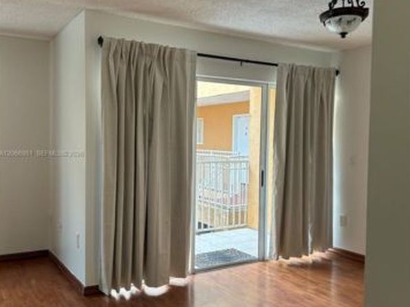 6245 Kendale Lakes Cir APT 215