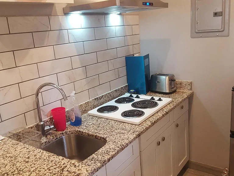 101 S 41st St — Photo 3