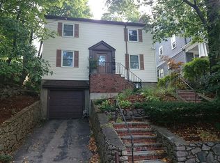 59 Redlands Rd, West Roxbury, MA 02132